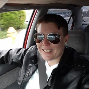 Meet your Posher, Ellen